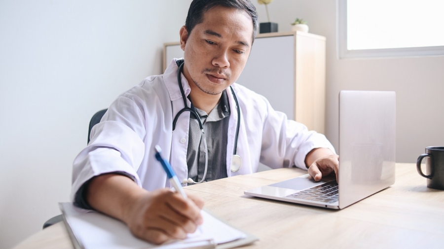 Cuidados ao Criar um Site Profissional para Médicos