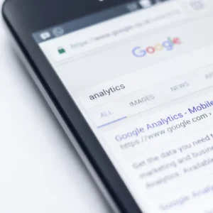 Página de pesquisa do google aberta em um celular