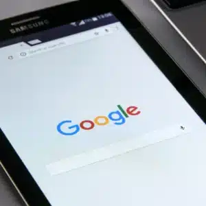 Pagina do google em tablet